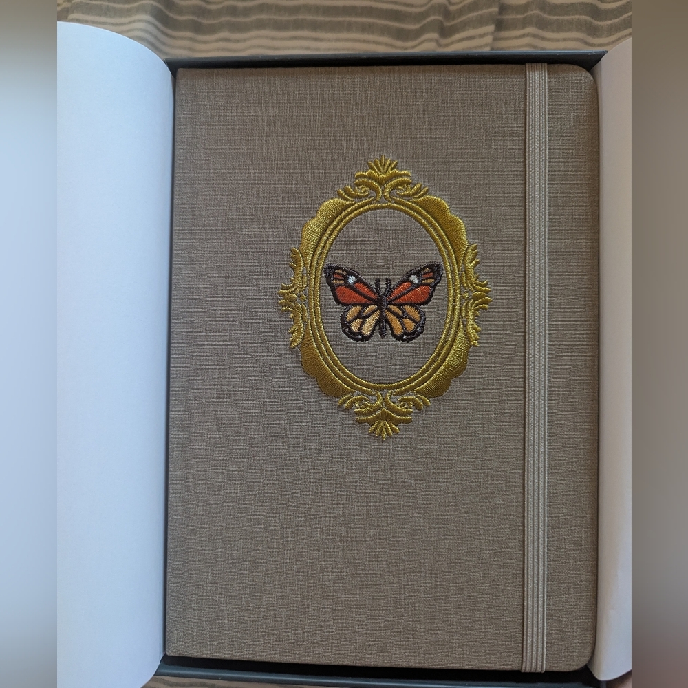 Archer & Olive Spring 2025 Sub-box Journal